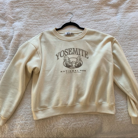 Princess Polly Tops - Princess Polly Crew Neck Cream Graphic